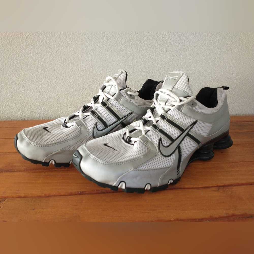 Nike Shox 316303-103 Silver Black White Men's 13